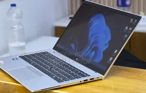 New Laptop HP EliteBook 840 G8 16GB Intel Core i7 SSD 512GB
