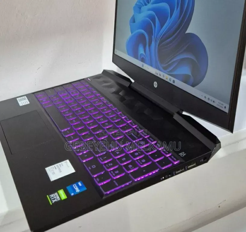 New Laptop HP Pavilion 15 16GB Intel Core i5 SSD 512GB