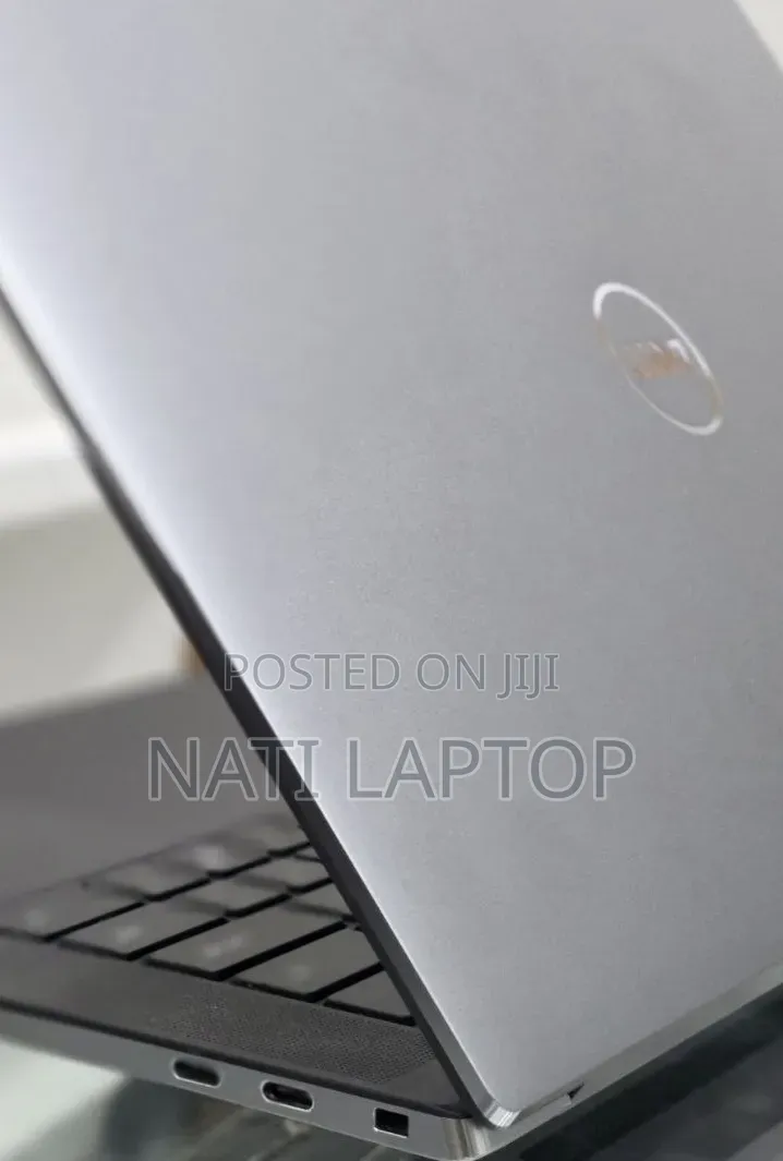 New Laptop Dell Precision 5550 16GB Intel Core i7 SSD 512GB