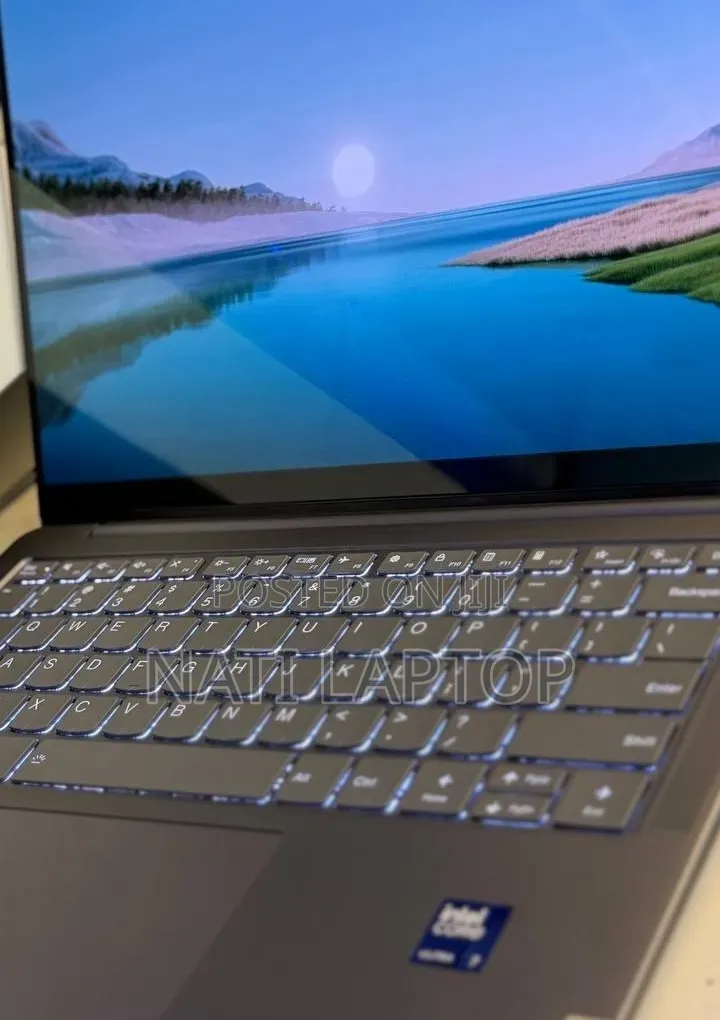 New Laptop Lenovo 16GB Intel Core Ultra 7 SSD 512GB