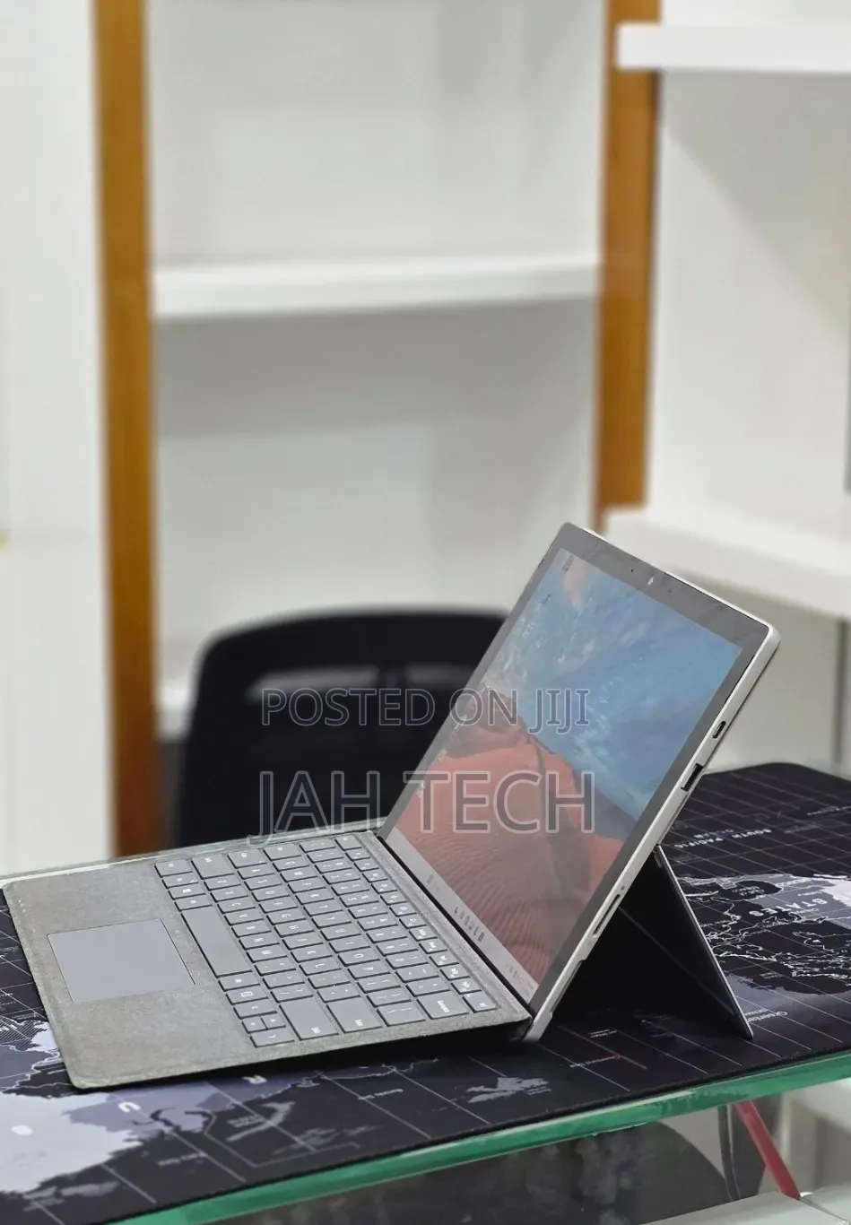 New Laptop Microsoft Surface Pro 7+ 16GB Intel Core i5 SSD 256GB