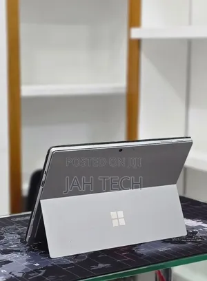 New Laptop Microsoft Surface Pro 7+ 16GB Intel Core i5 SSD 256GB