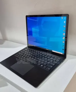 New Laptop Microsoft Surface Laptop 3 8GB Intel Core i5 SSD 256GB