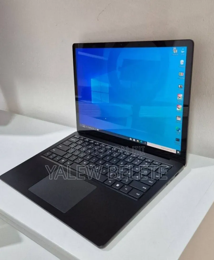 New Laptop Microsoft Surface Laptop 3 8GB Intel Core i5 SSD 256GB