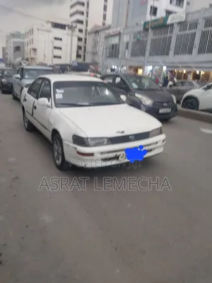 Toyota Corolla 1.3 Sedan 1996 White