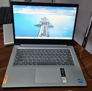 New Laptop Lenovo IdeaPad 1 8GB Intel Core i3 SSD 256GB