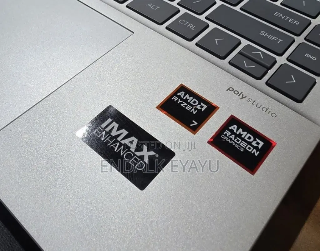 New Laptop HP Pavilion 14 32GB AMD Ryzen 7 SSD 1T