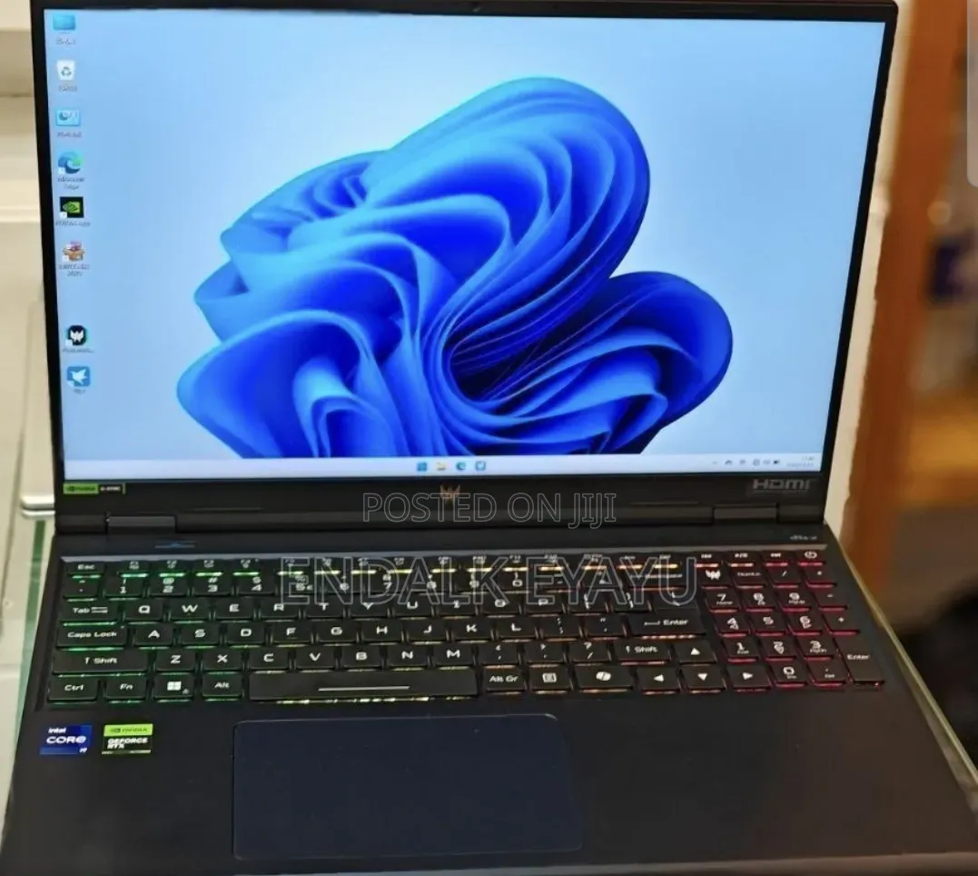 New Laptop Acer Predator Helios 300 16GB Intel Core i9 SSD 1T