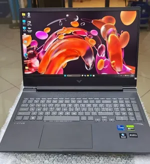 New Laptop HP Victus 15 16GB Intel Core i7 SSD 1T