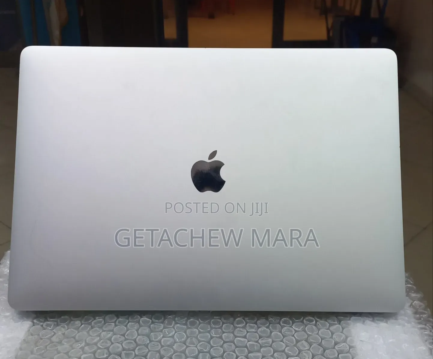 New Laptop Apple MacBook 2018 16GB Apple M1 Pro SSD 256GB