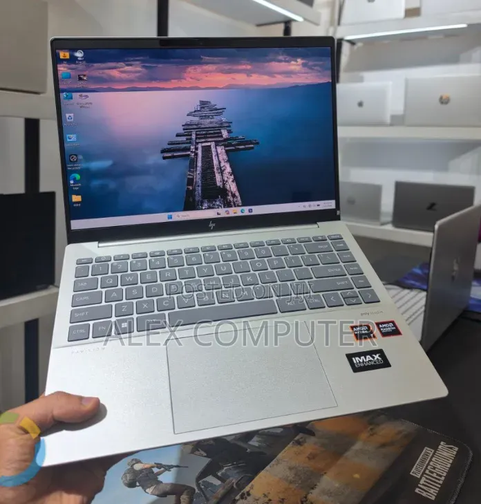 New Laptop HP Pavilion 14 32GB AMD Ryzen 7 SSD 1T