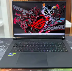 New Laptop Asus ROG Strix SCAR 18 32GB Intel Core i9 SSD 2T