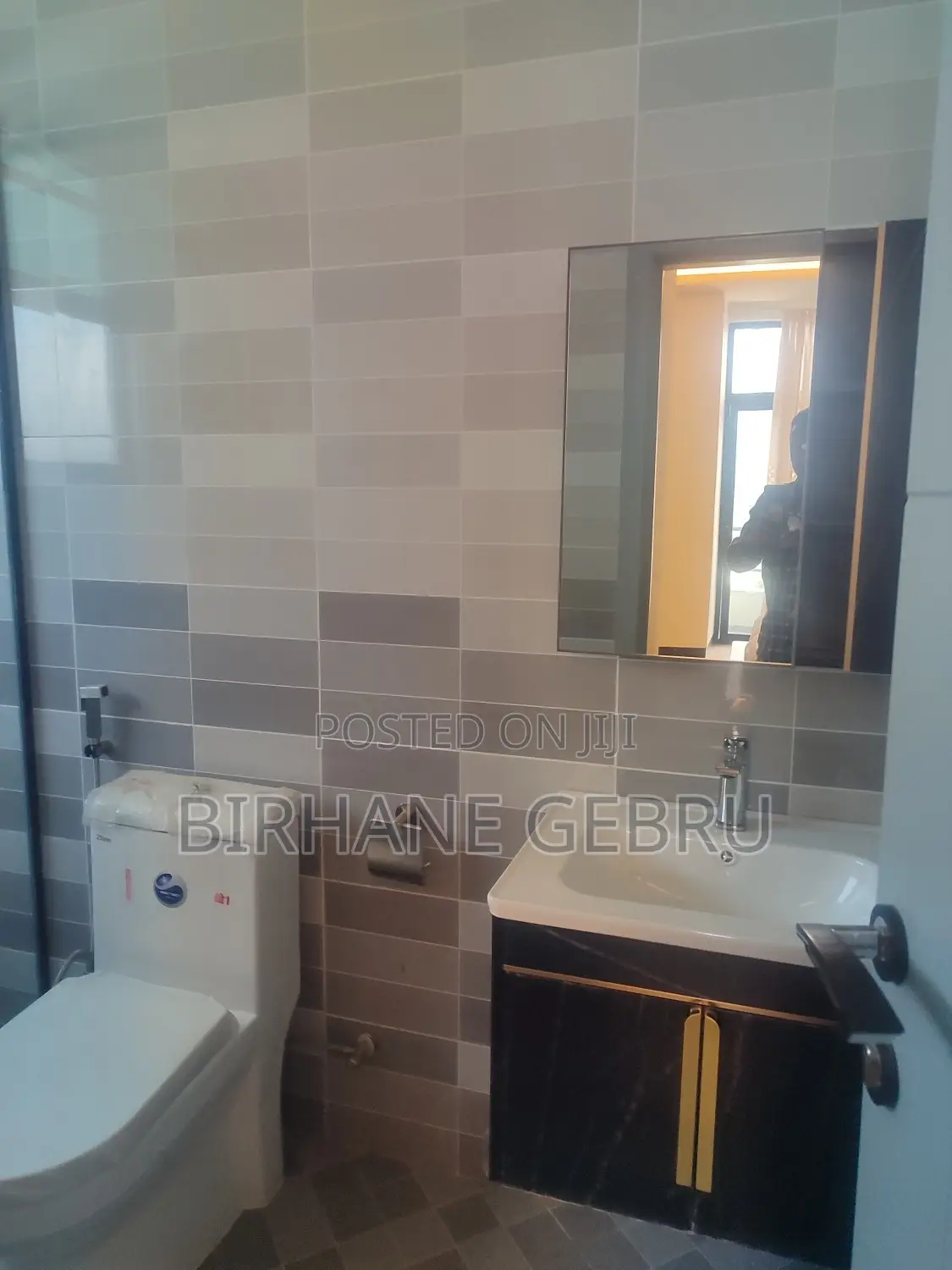 3bdrm Apartment in Luxury Apartiment, Bole for sale