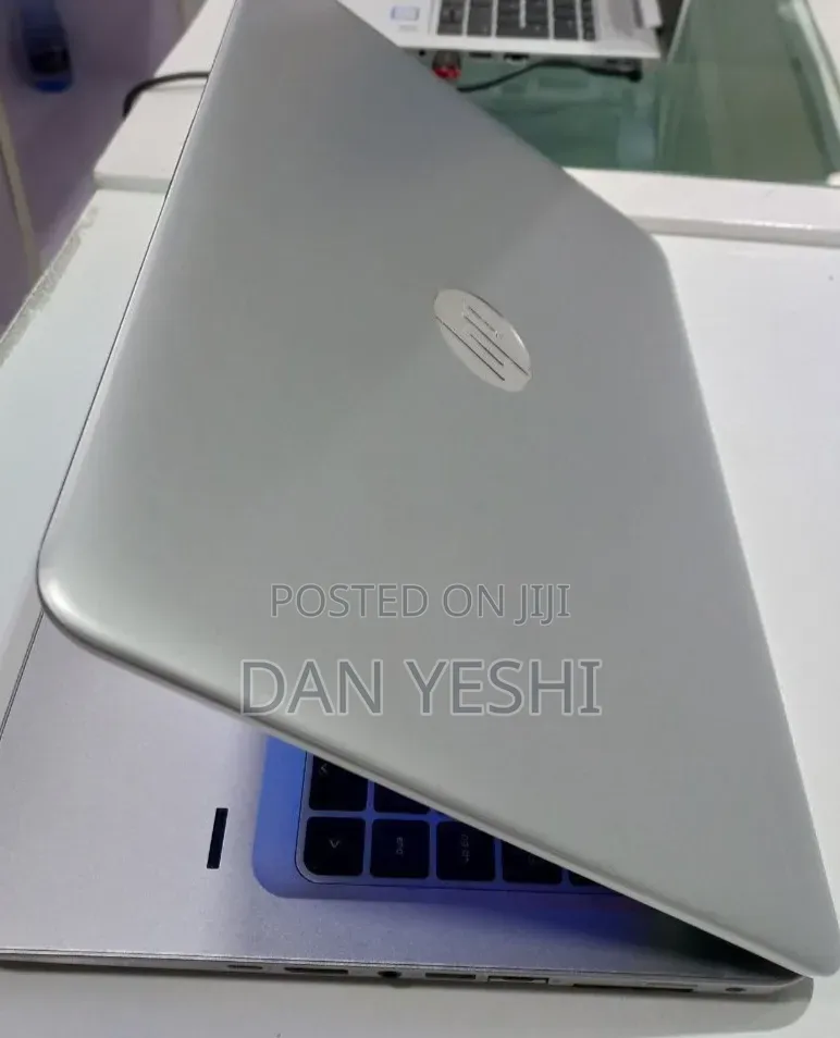 New Laptop HP EliteBook 840 G3 8GB Intel Core i5 SSD 256GB