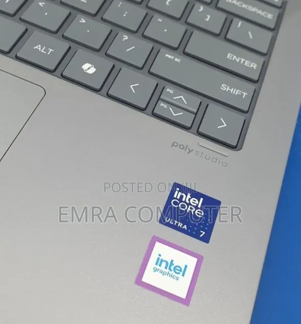 New Laptop HP 32GB Intel Core Ultra 7 SSD 1T