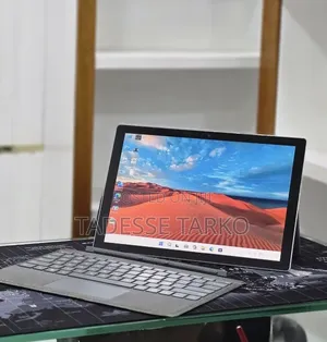 New Laptop Microsoft Surface Pro 7+ 16GB Intel Core i5 SSD 256GB
