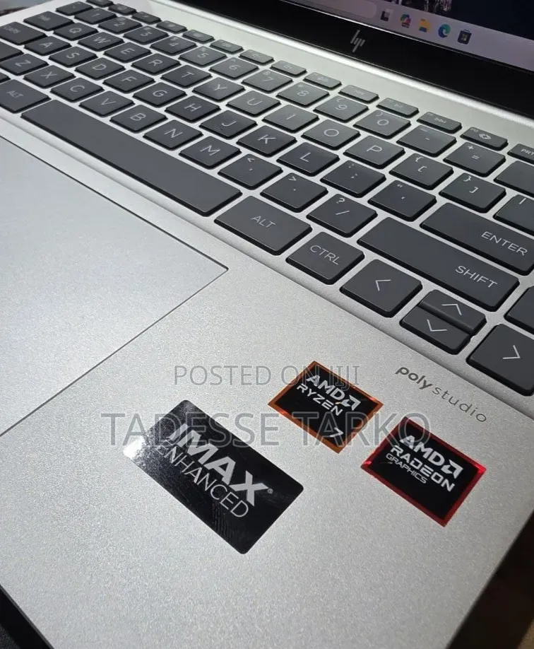 New Laptop HP Pavilion 14 32GB AMD Ryzen 7 SSD 1T