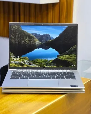 New Laptop HP EliteBook 840 G11 16GB Intel Core Ultra 7 SSD 512GB
