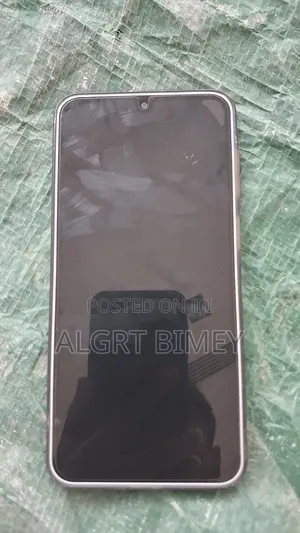 New Samsung Galaxy M17 5G 128 GB White