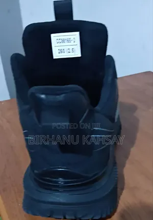 ምርጥ ጉዞም የመዘነጫም ጫማ