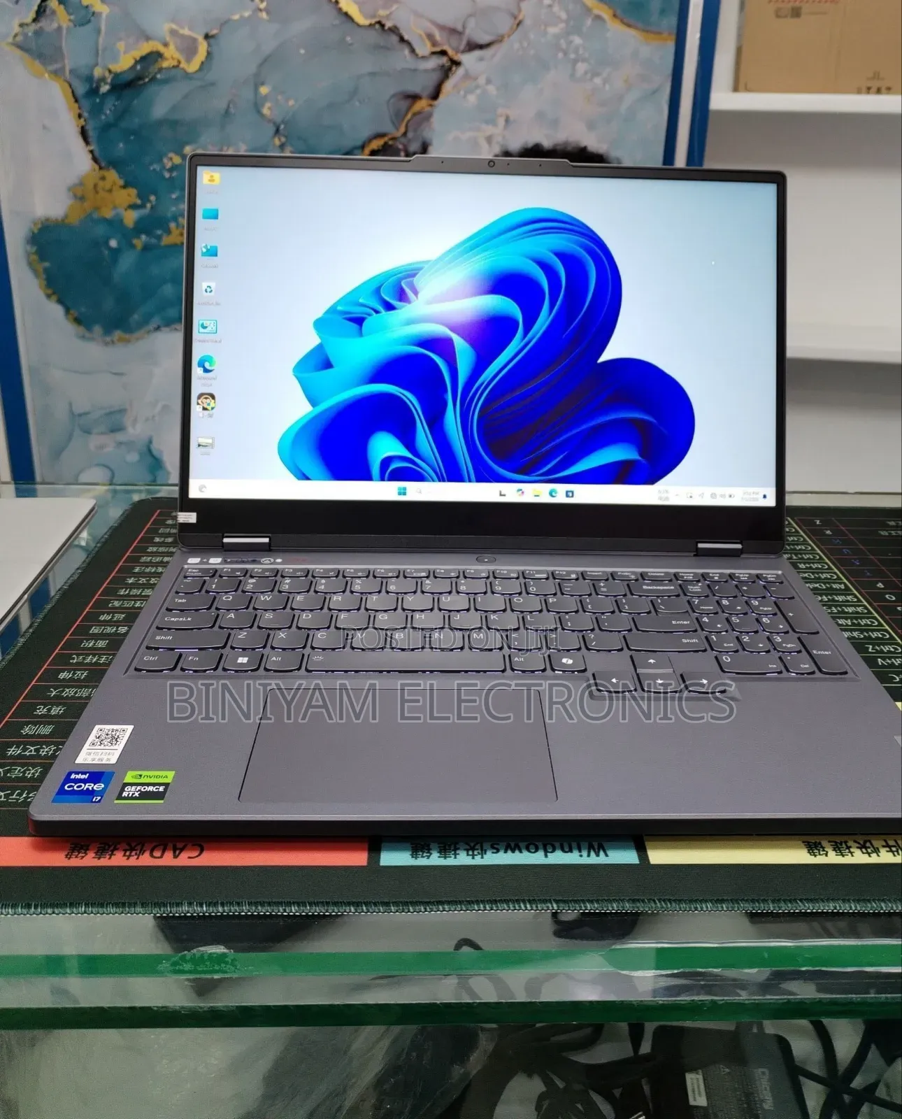 New Lenovo Legion Y7000P IRX9 Gaming Laptop 24GB Intel Core i7 SSD 1T