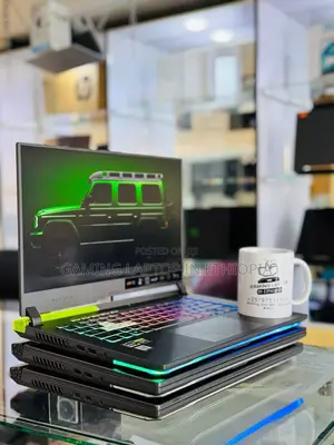 New Laptop Asus ROG Strix G17 16GB AMD Ryzen 7 SSD 512GB
