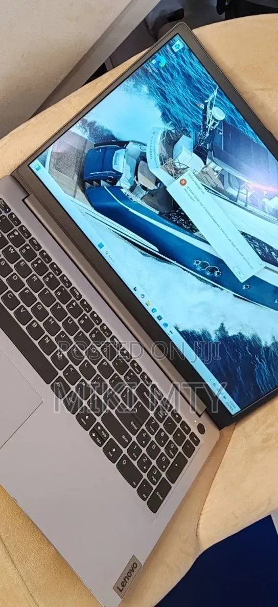 New Laptop Lenovo Ideapad 3 8GB AMD Ryzen 7 SSD 512GB