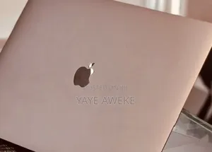 New Laptop Apple MacBook Pro 2018 32GB Intel Core i7 SSD 1T