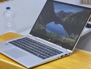 New Laptop HP EliteBook 830 G8 16GB Intel Core i5 SSD 512GB