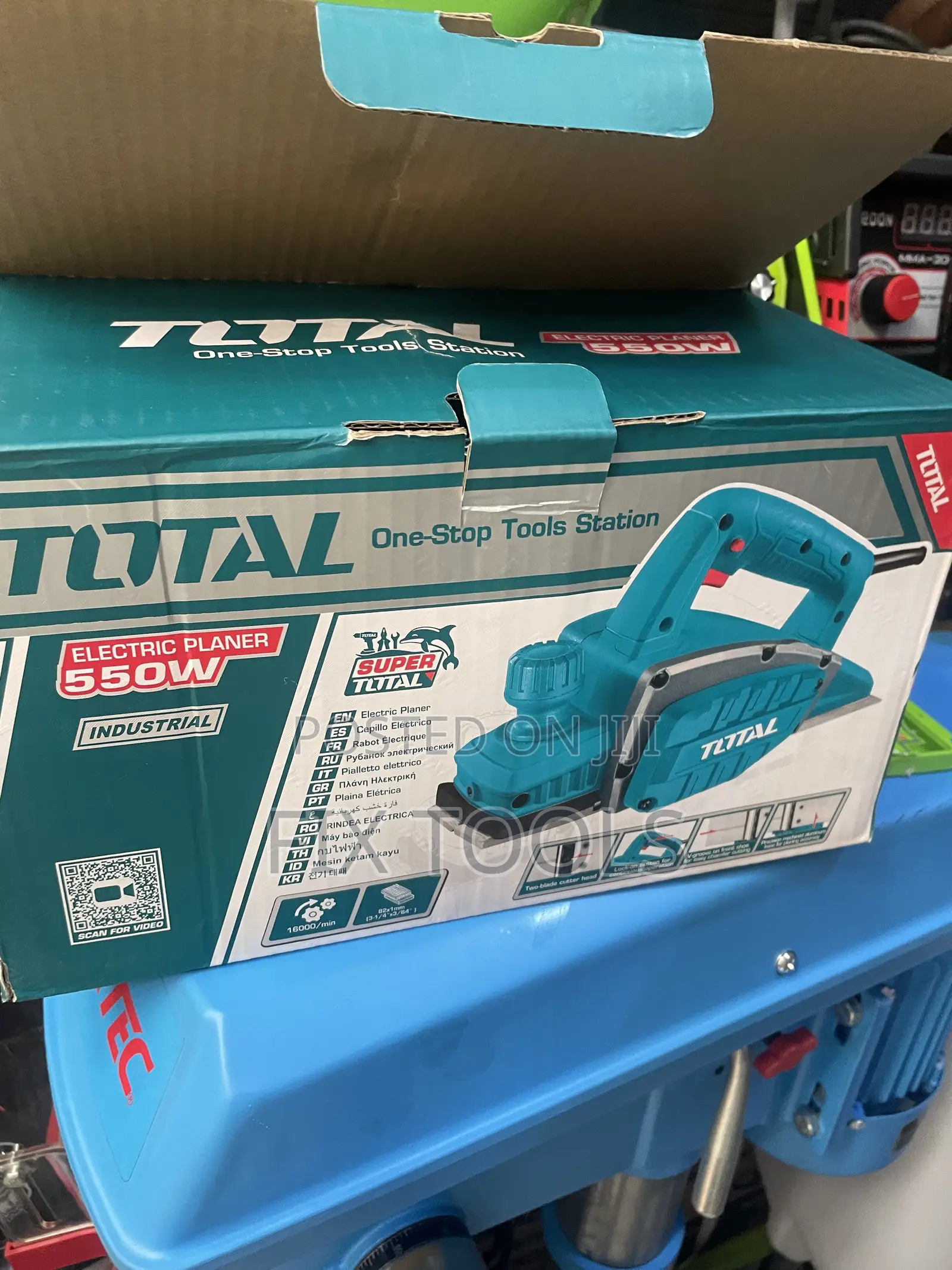 TOTAL 550W Electric Planer