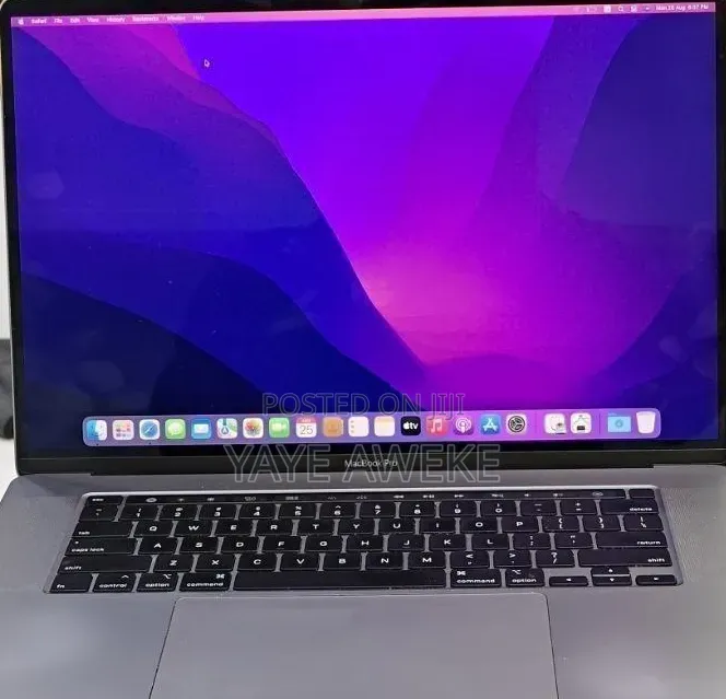 New Laptop Apple MacBook Pro 2018 32GB Intel Core i7 SSD 2T