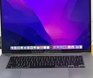 New Laptop Apple MacBook Pro 2018 32GB Intel Core i7 SSD 2T