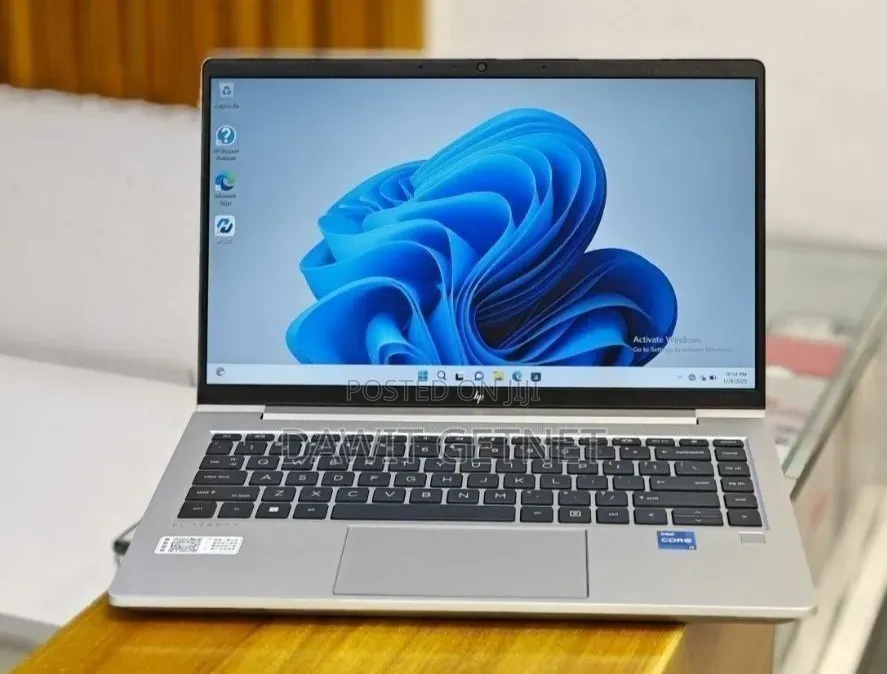 New Laptop HP ProBook 440 G10 16GB Intel Core i7 SSD 1T