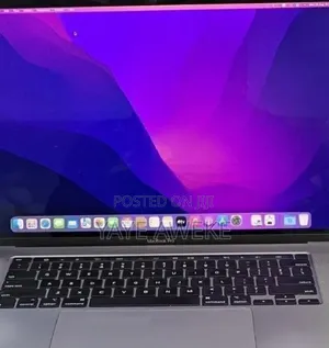 New Laptop Apple MacBook Pro 2018 32GB Intel Core i7 SSD 2T