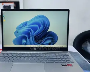 New Laptop HP 8GB AMD Ryzen 5 SSD 512GB