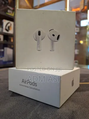 Airpods 4 With No Active Noise Cancellation