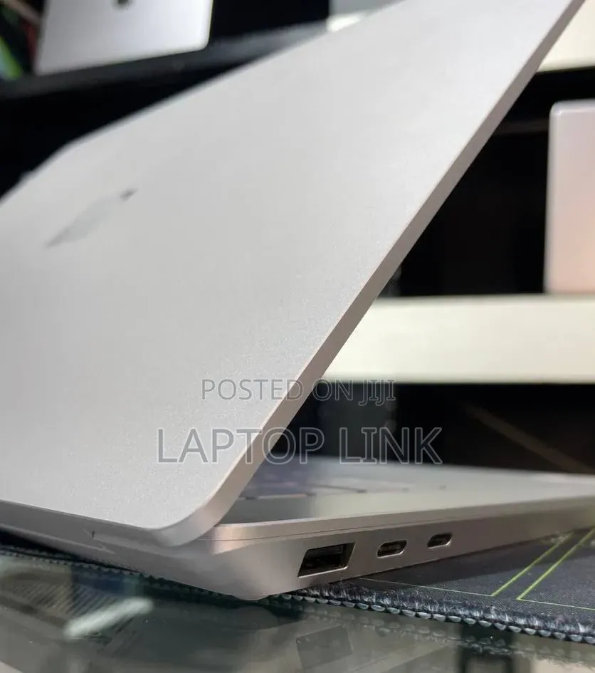 New Laptop Microsoft Surface 16GB Intel Core Ultra 7 SSD 512GB