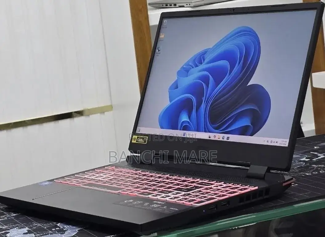 New Laptop Acer Nitro 5 16GB Intel Core i7 SSD 512GB