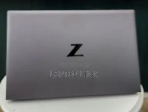New Laptop HP ZBook Firefly G8 16GB Intel Core i7 SSD 512GB