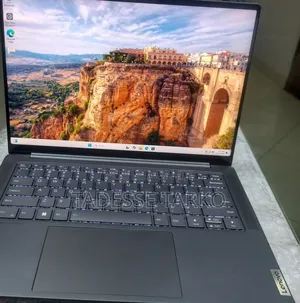 New Laptop Lenovo Yoga 2 32GB AMD Ryzen 7 SSD 1T