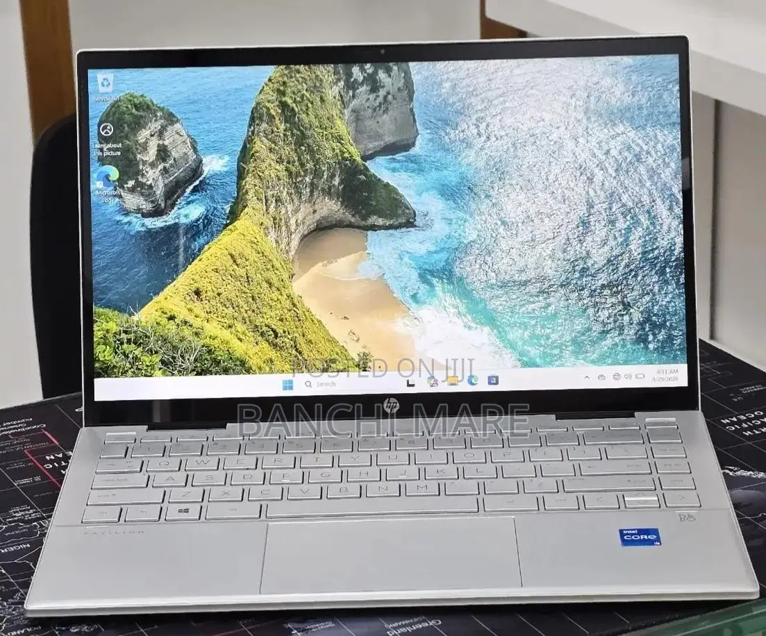 New Laptop HP Pavilion 14 8GB Intel Core i5 SSD 512GB