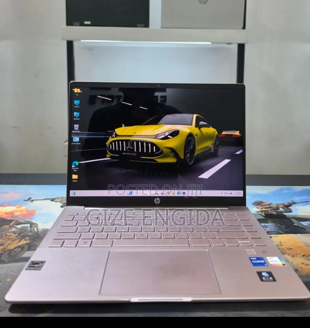 New Laptop HP Pavilion 14 16GB Intel Core i7 SSD 512GB
