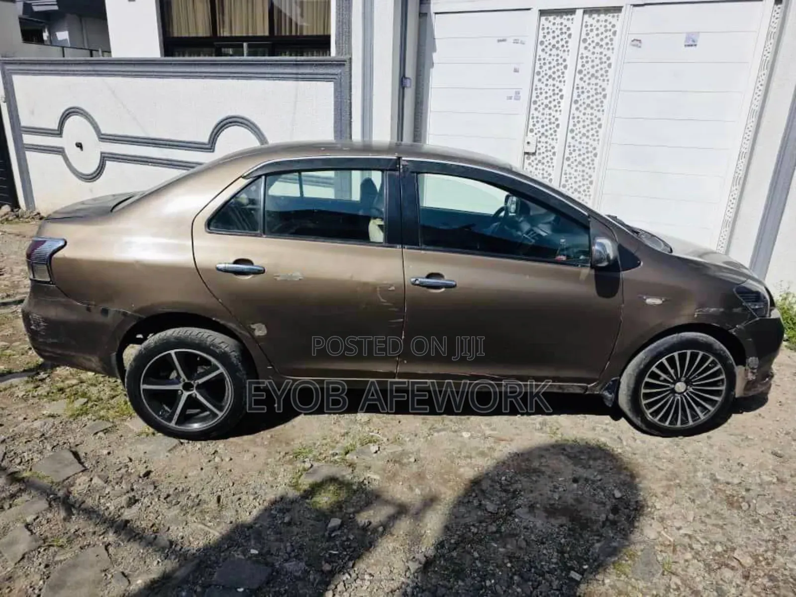 Toyota Yaris 1.3 2008 Brown