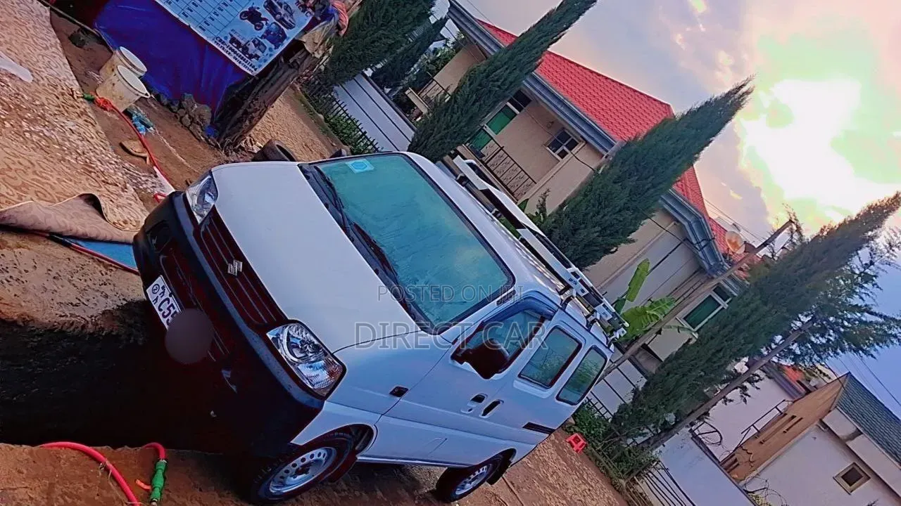 Suzuki Eeco 2024 White