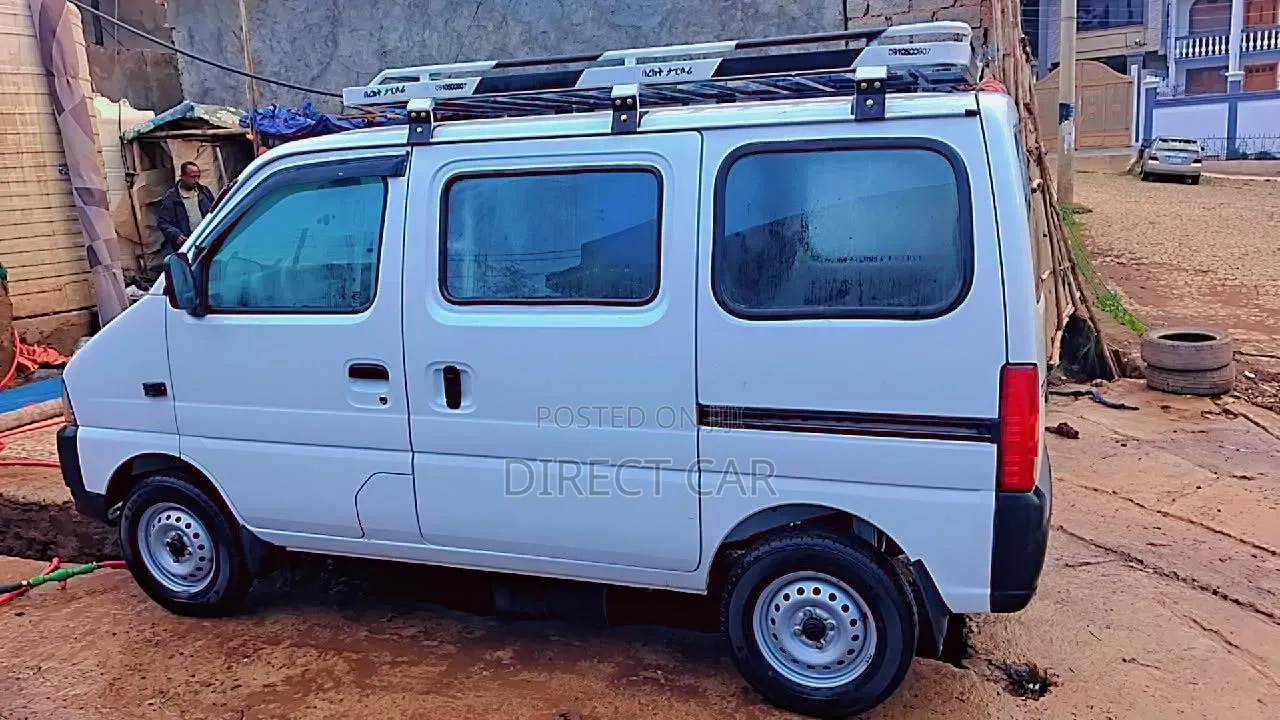 Suzuki Eeco 2024 White