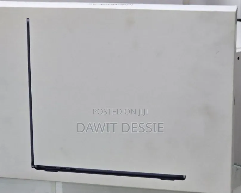 New Laptop Apple MacBook Air 2026 M5 16GB Apple M5 SSD 512GB