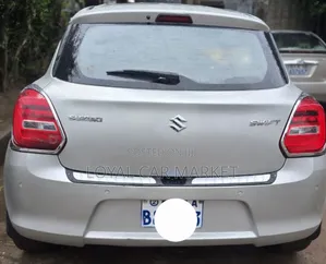 Suzuki Swift 2021 Gray
