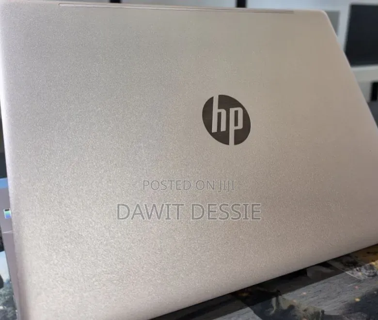 New Laptop HP Pavilion 14 16GB Intel Core i7 SSD 512GB