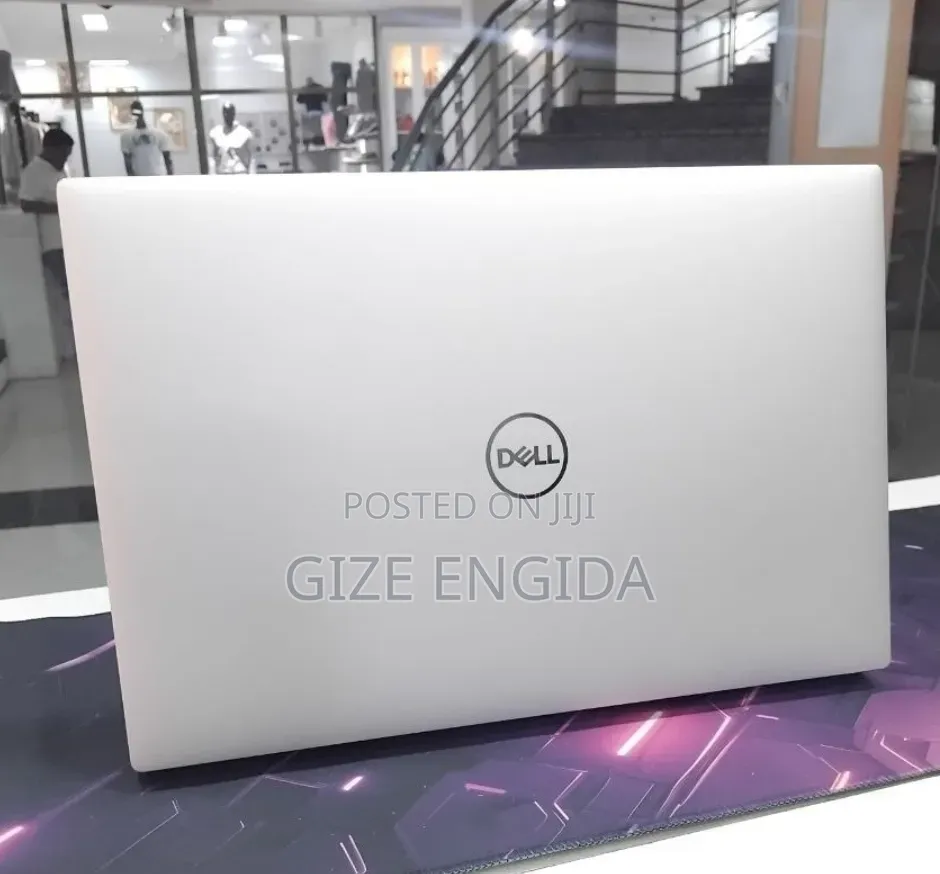 New Laptop Dell XPS 15 16GB Nvidia SSD 512GB
