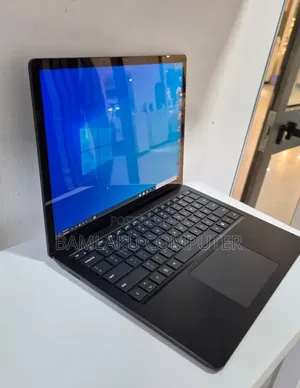 New Laptop Microsoft Surface Laptop 3 8GB Intel Core i5 SSD 256GB